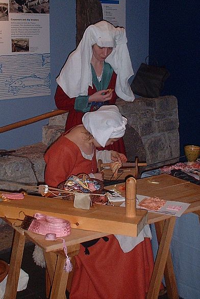 Silkwomen at work